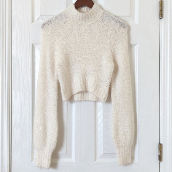 Urban Outfitters Avril Wool Blend Cropped Mock Neck Puff Sleeve Sweater Ivory XS - Picture 1 of 11